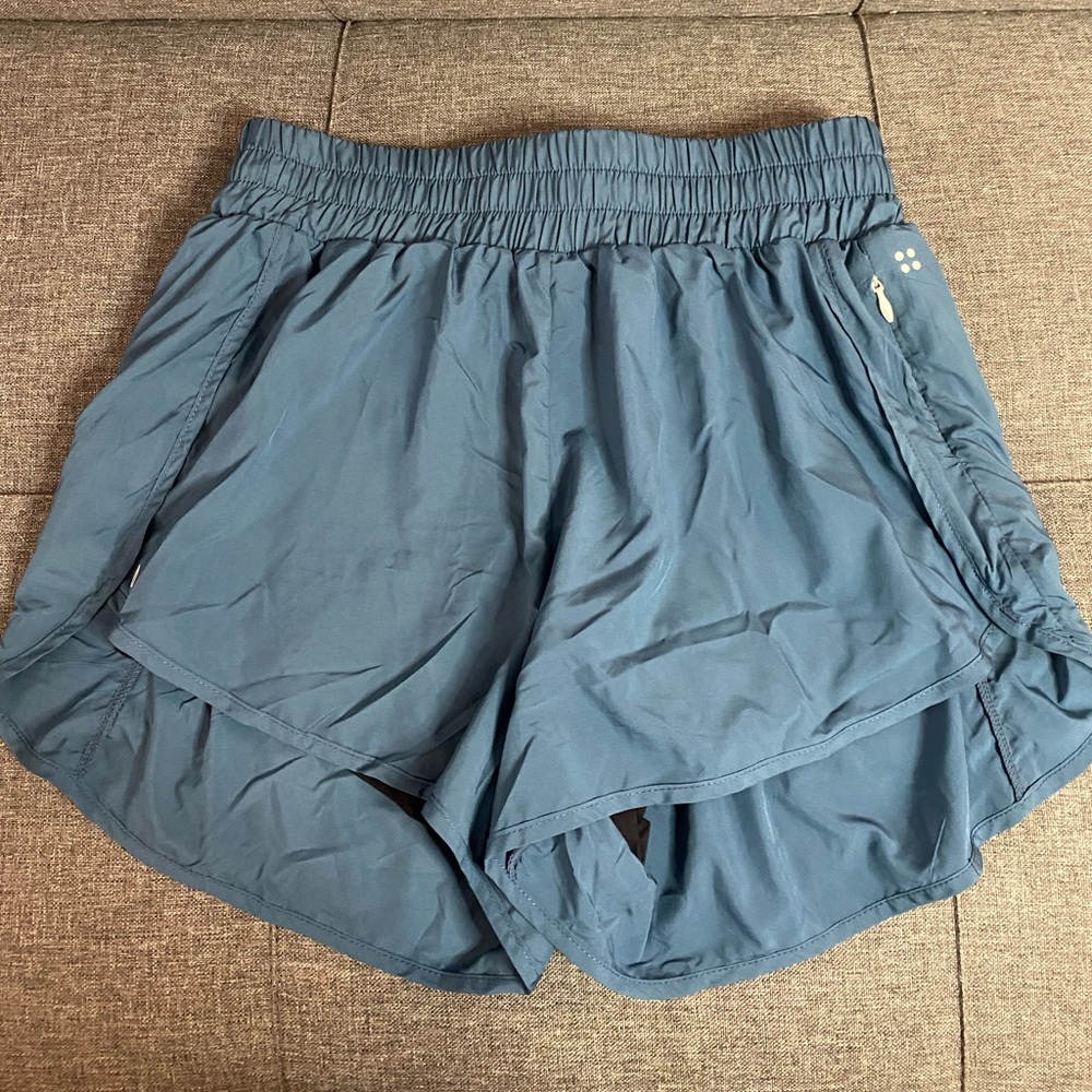 ACTA shorts w liner